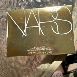 NARS Gold Compact Cheek Palette - Multi-Shade Glow